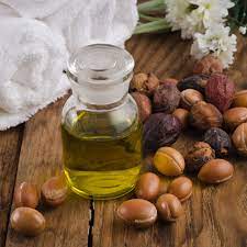 Argan Oil: Why does everyone love it?
